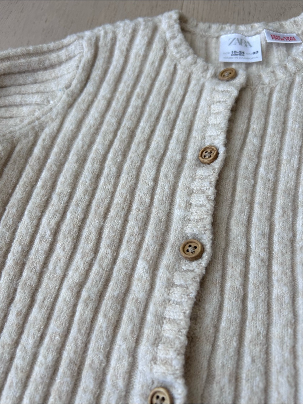 Zara 18-24m cream Ribbed Button-Front Cardigan - Picture 4 of 4